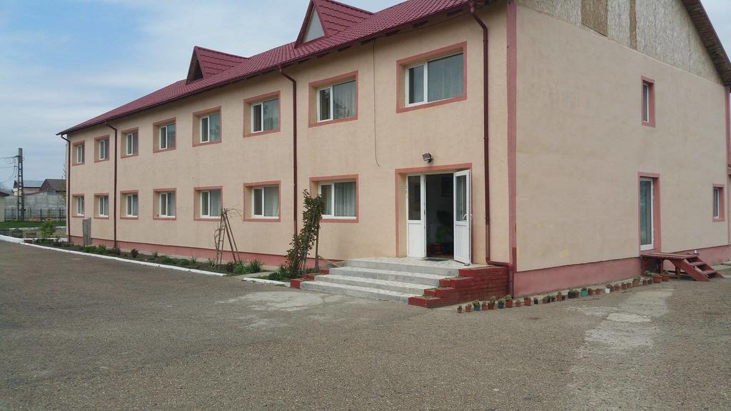 Casa Rustica Apart & Rooms Cîmpineanca المظهر الخارجي الصورة
