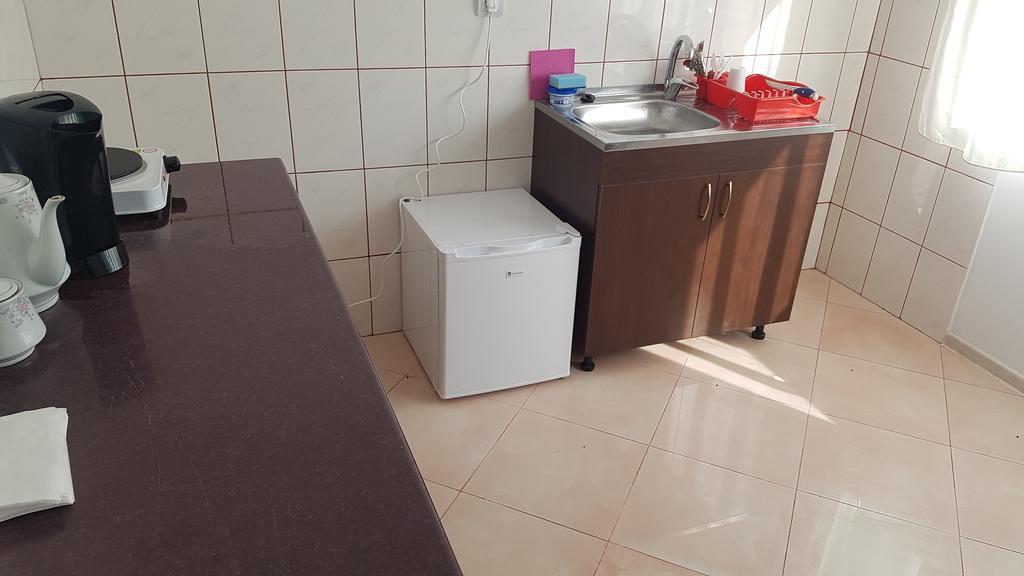 Casa Rustica Apart & Rooms Cîmpineanca المظهر الخارجي الصورة