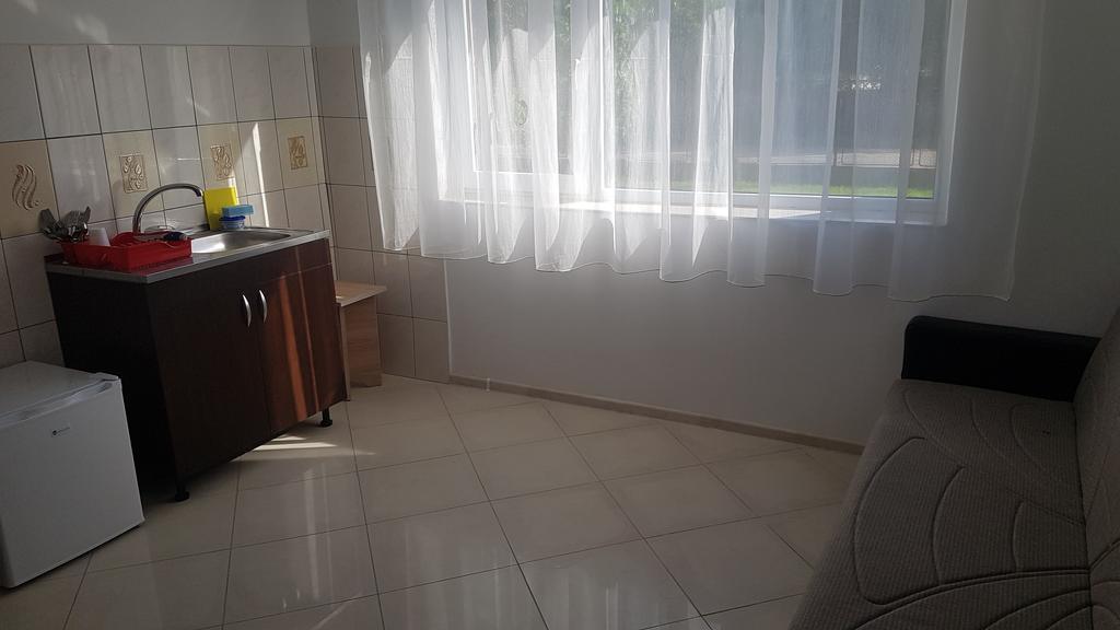Casa Rustica Apart & Rooms Cîmpineanca المظهر الخارجي الصورة