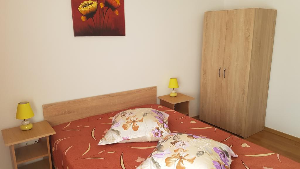 Casa Rustica Apart & Rooms Cîmpineanca المظهر الخارجي الصورة